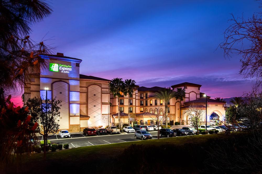 Holiday Inn Express Ontario By Ihg Creekside Zewnętrze zdjęcie