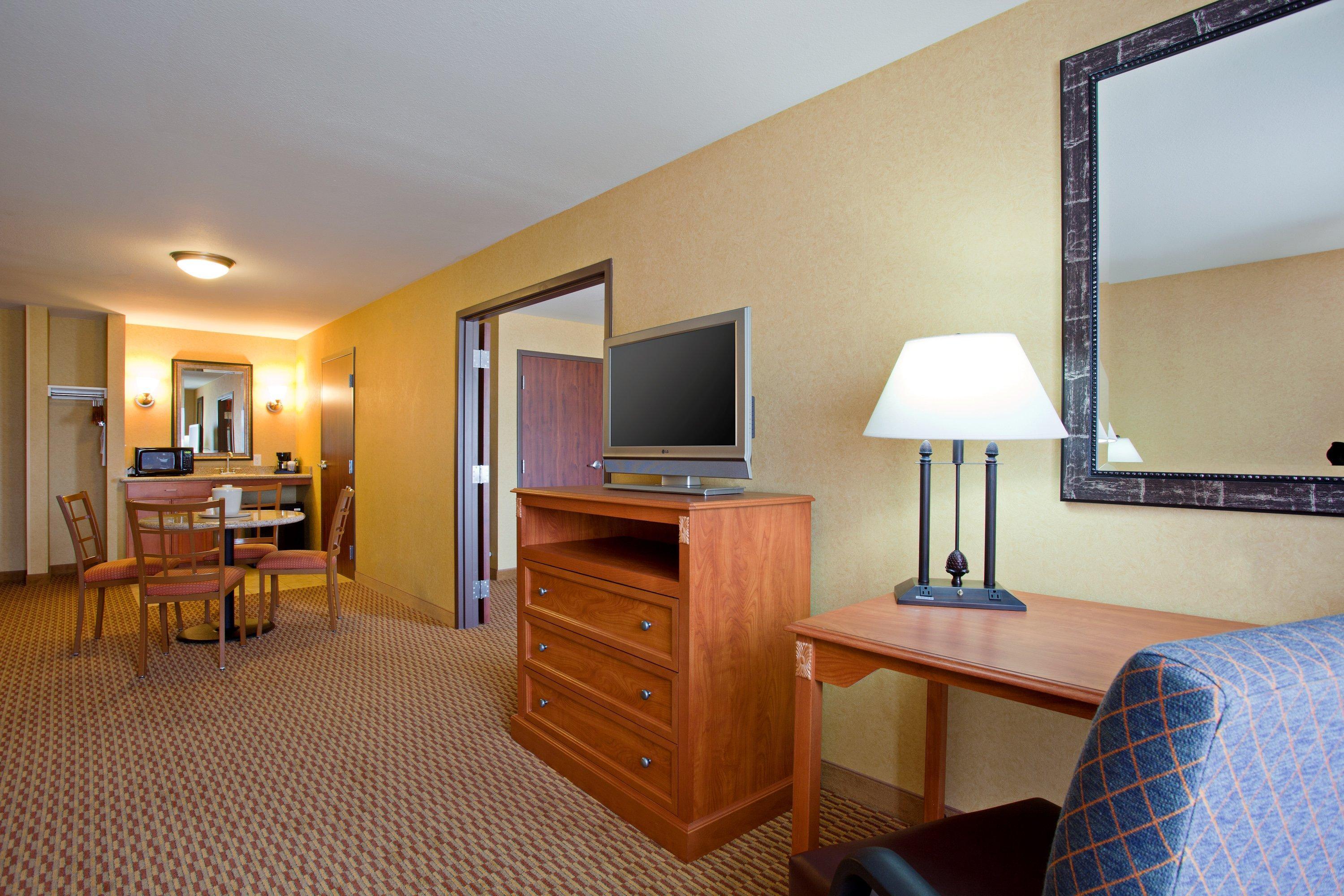 Holiday Inn Express Ontario By Ihg Creekside Zewnętrze zdjęcie