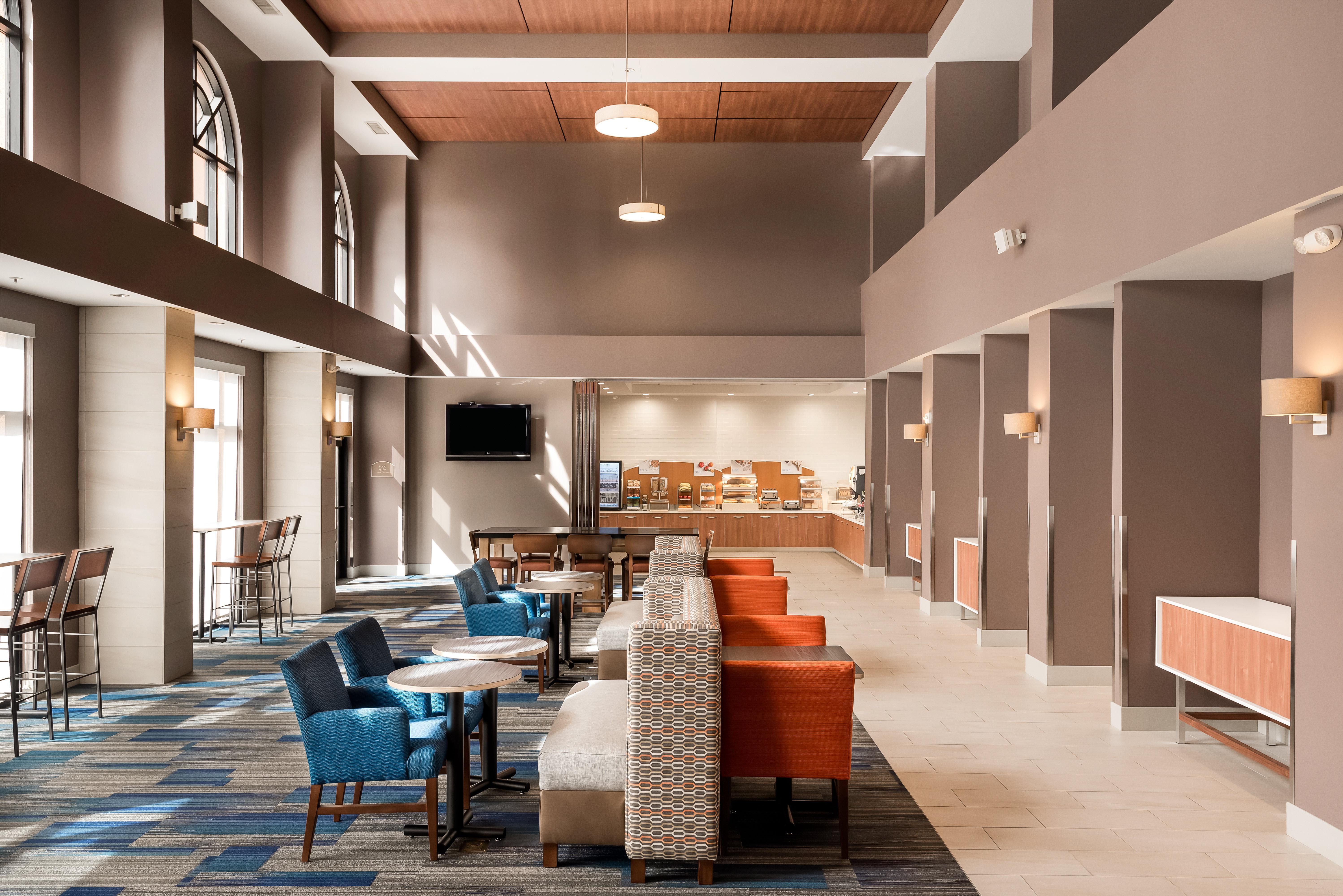 Holiday Inn Express Ontario By Ihg Creekside Zewnętrze zdjęcie