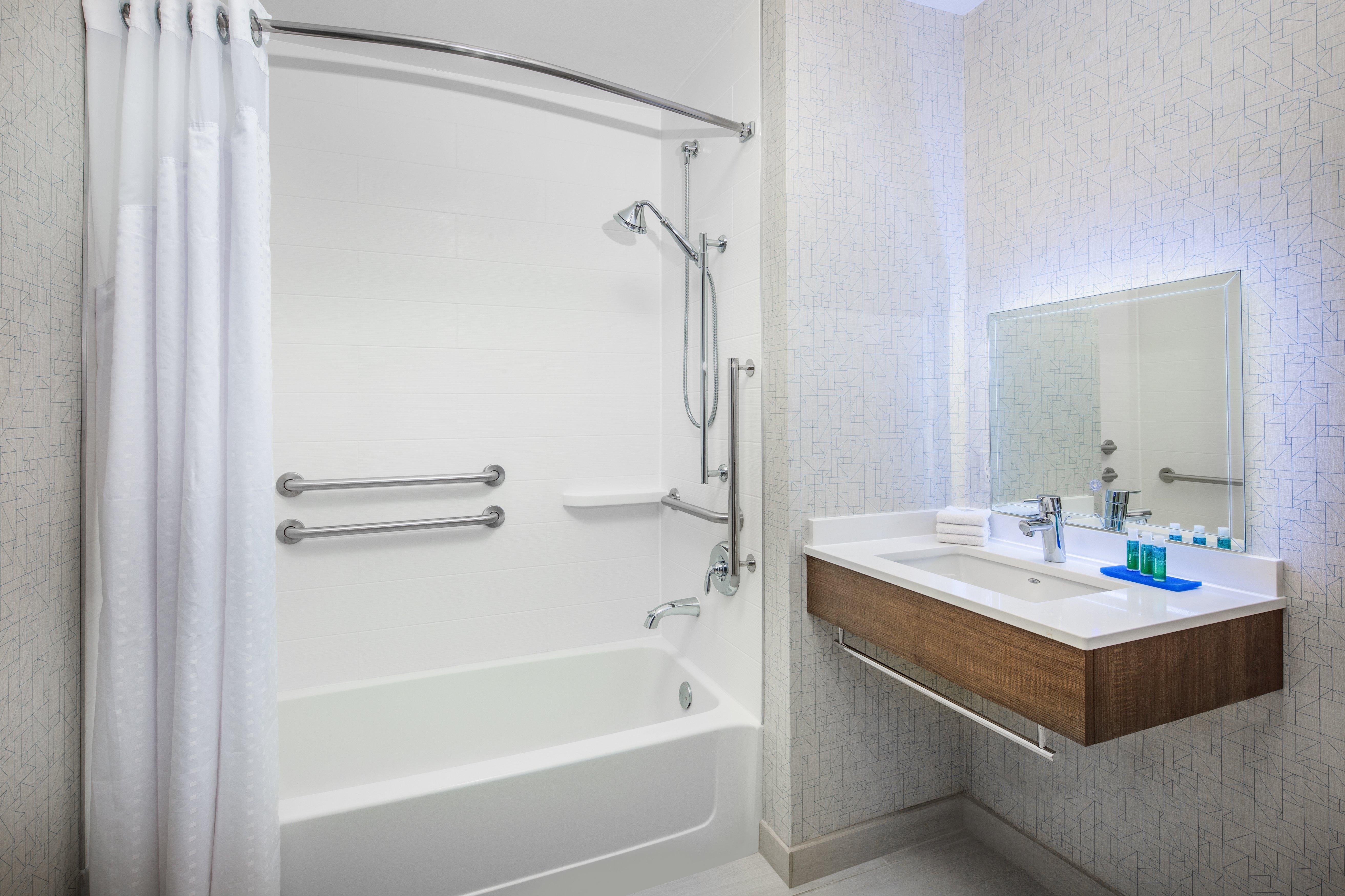 Holiday Inn Express Ontario By Ihg Creekside Zewnętrze zdjęcie
