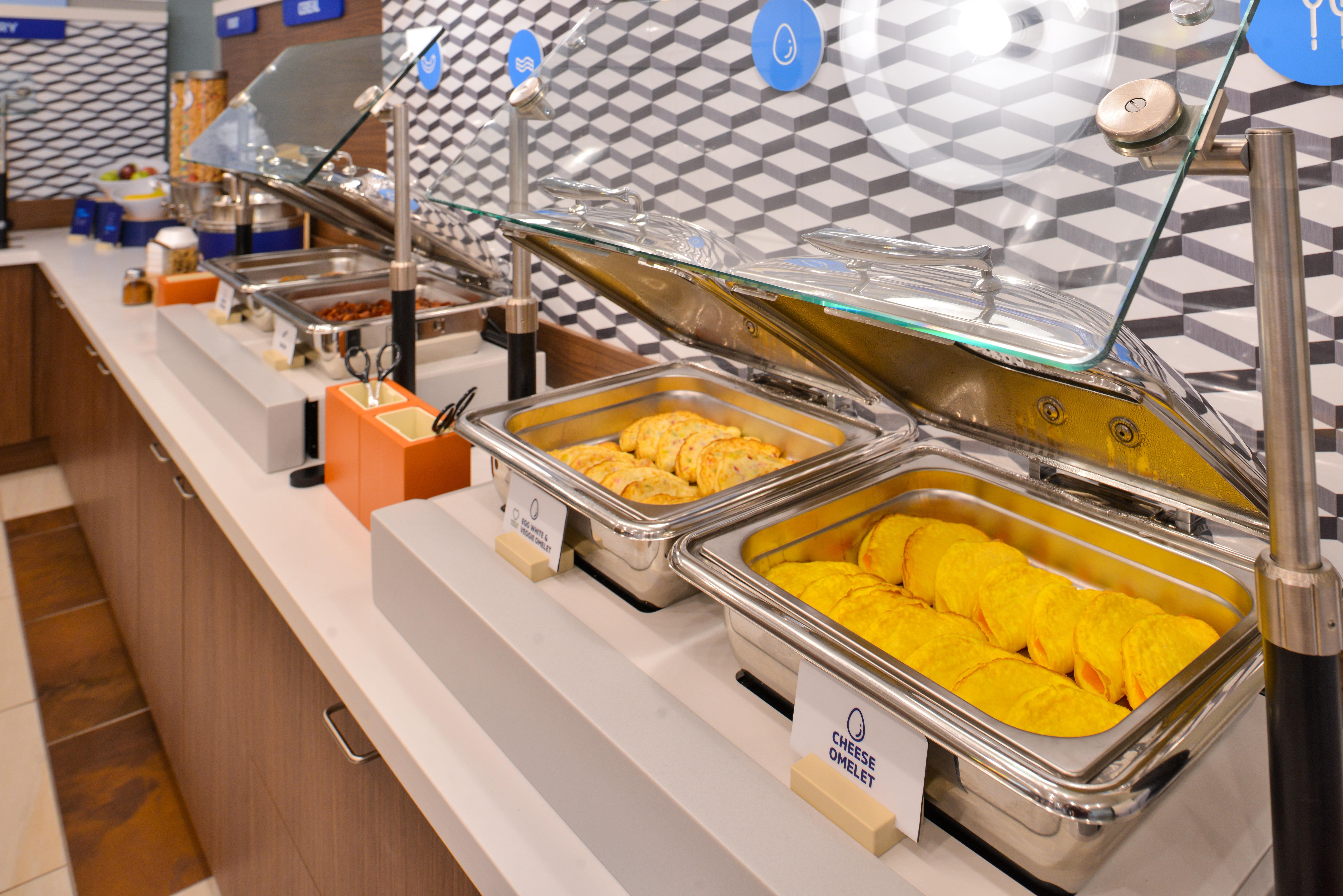 Holiday Inn Express Ontario By Ihg Creekside Zewnętrze zdjęcie