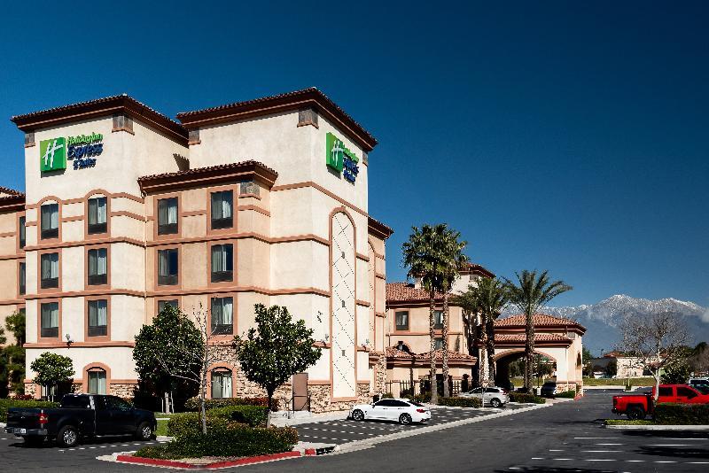 Holiday Inn Express Ontario By Ihg Creekside Zewnętrze zdjęcie
